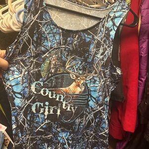 Country Girl Camouflage‎ Tank Top